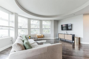 Sunny 3BR Santa Monica Retreat